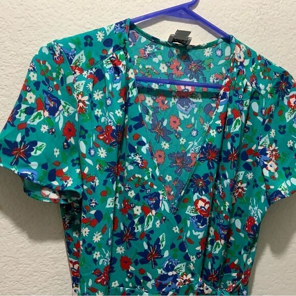 J CREW Teal Green Floral Print Crepe Wrap Dress sz 4 - Picture 3 of 14